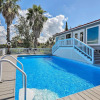 Отель Home on San Jacinto River w/ Pool, Dock & Deck!, фото 13