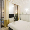 Отель Les Halles - Louvre Private Apartment, фото 3