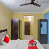 Отель OYO Flagship 70331 Hotel Sharma Inn, фото 3
