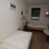 Отель AB Apartments Messezimmer Möhringen - Hostel, фото 6
