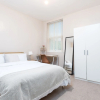 Отель Lovely 2-bed House in Nottingham, фото 2