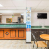 Отель Super 8 Motel - Greensboro/East/I-85, фото 13