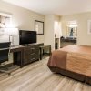 Отель Quality Inn & Suites Dallas - Cityplace, фото 35