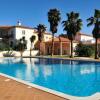 Отель Townhouse Beach Pool Silver Coast C1, фото 11