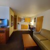 Отель Comfort Inn & Suites, фото 11