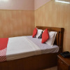 Отель OYO 24112 Mid City Hotel, фото 26