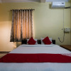 Отель OYO 24087 Viraj Hotel, фото 16