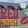 Отель Red House Hostel в Эль-Калафате