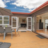 Отель Beach House on Hetherington - Whangamata Holiday Home, фото 16