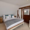 Отель Old Byre is a Stunning Dog Friendly Barn Conversion Sleeps 6, фото 6