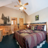 Отель The Bear Essentials 3 Bedrooms 3 Bathrooms Cabin, фото 12