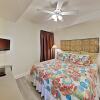 Отель Island Royale Gulf-front Penthouse W/ Huge Views 3 Bedroom Condo, фото 6