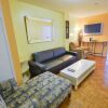 Отель WaterView Apartment, фото 3