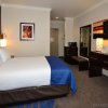 Отель Holiday Inn Express & Suites Santa Clara, an IHG Hotel, фото 6