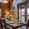 Отель Er6 - On Eagles' Wings - Great Location. Close To All The Action! 6 Bedroom Cabin by RedAwning, фото 14