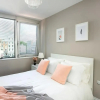 Отель Comfy Bright 5 Brighton Beach Doorstep Retreat, фото 6
