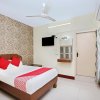 Отель MSR Comforts by OYO Rooms, фото 2