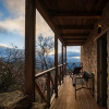Отель Moreas Peak Lodge, фото 3