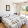 Отель Villa Amarela - free heated pool short walk to centre of Carvoeiro, фото 13