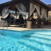 Отель Lavish Holiday Home in Napoli With Swimming Pool, фото 15