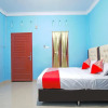 Отель OYO 90752 Ridho Guest House Syariah, фото 2