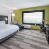 Отель Holiday Inn Express & Suites Bryan, фото 3