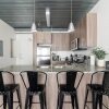 Отель Mid Main Lofts 6106 Hip Stylish Modern 1BR Loft Midtown, фото 11