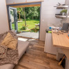 Отель Sunset Cabins at The Oaks Woodland Retreat, фото 12