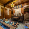 Отель Yupingge·Long history Viewing Huizhou Design Homestay (Hongcun Pingshan Scenic Area), фото 3