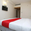 Отель Yellow Sapphire By OYO Rooms, фото 4