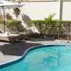 Отель Reef Holiday Apartments, фото 13