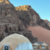 Отель Luxury purple bubble tents, фото 21
