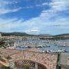 Отель appartement rez de villa proche port et plages de Sanary, фото 1