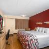 Отель Red Roof Inn Detroit - Roseville/ St Clair Shores, фото 37