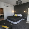 Отель Indulge Apartments CBD, фото 5