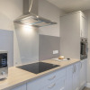 Отель Ferndale s Hideaway - 1 Bedroom Spacious Apartment - Central Ambleside - Parking, фото 11