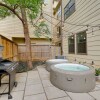 Отель Houston Vacation Rental ~ 1 Mi to Downtown!, фото 10