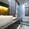 Отель La Quay Hotel, фото 8