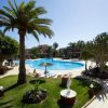 Отель Apartment Apple in Corralejo Heart with Swimming Pool & Wifi- Only 300m to the Beach by Holidays Hom, фото 6