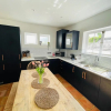 Отель NomiHomes-Otis House-Free Parking x 2-Central -10ppl, фото 5