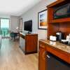 Отель Hilton Garden Inn Virginia Beach Oceanfront, фото 27