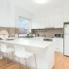 Отель Central Bondi Apartment NEW, фото 4
