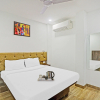 Отель OYO 77788 Townhouse 405 Mall Road, фото 1