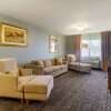Отель Quality Inn, фото 2