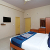 Отель OYO 10422 Hotel Udai Garh Palace, фото 4