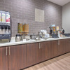 Отель La Quinta Inn & Suites by Wyndham Tyler - University Area, фото 19