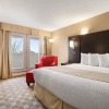 Отель Days Inn & Suites by Wyndham North Bay, фото 7