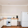 Отель Kinross on Cox Sweet, Neat & Simple + Wifi, фото 5