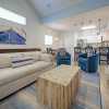 Отель Down the Shore by Avantstay Pool, 0.3mi to Beach, фото 15