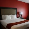 Отель Holiday Inn Express Hotel & Suites Livingston, an IHG Hotel, фото 3
